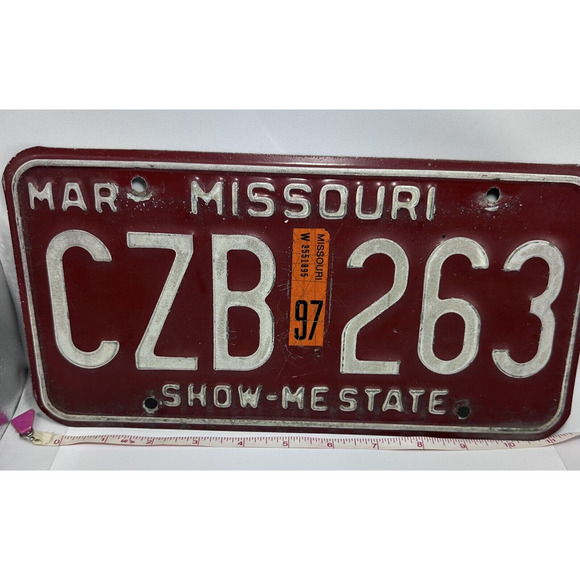 1997‎ VTG Missouri Show-Me State License Plate CZB263 Man Cave Garage Restaurant - Picture 4 of 5